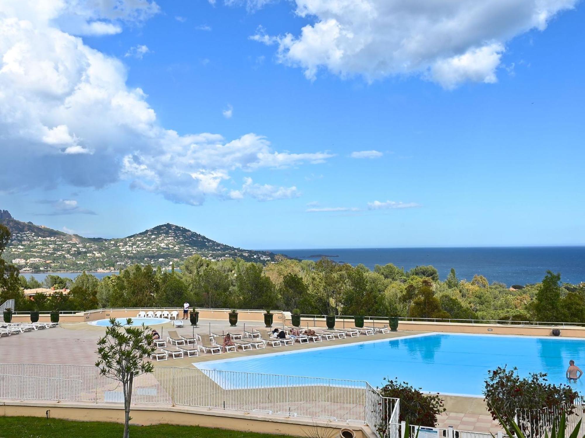Apartment Village Cap Esterel - Le Village-53 By Interhome Saint-Raphael (Var) Exterior foto